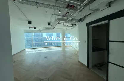 Office Space - Studio for rent in Thuraya Communications Tower - Barsha Heights (Tecom) - Dubai