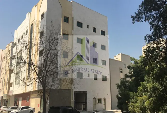 Whole Building - Studio for sale in Al Qulaya'ah - Al Sharq - Sharjah
