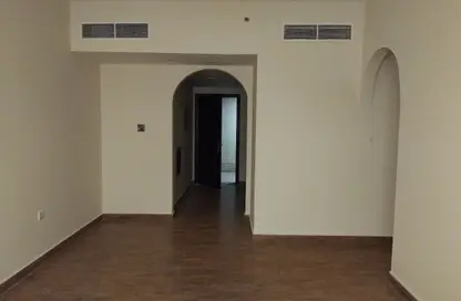 Apartment - 2 Bedrooms - 2 Bathrooms for rent in Muwaileh Commercial - Sharjah