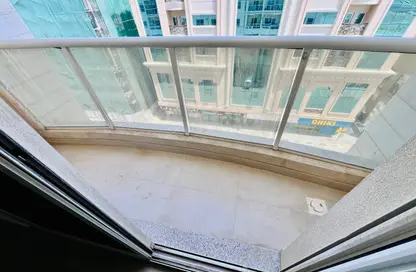 Apartment - 1 Bedroom - 2 Bathrooms for rent in Muwaileh 29 Building - Muwaileh - Sharjah