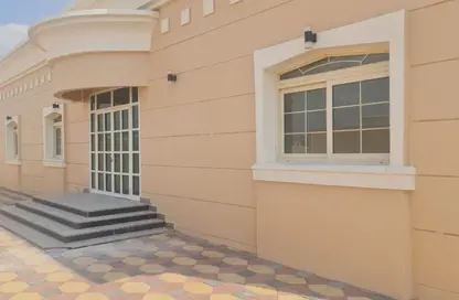 Villa - 3 Bedrooms - 4 Bathrooms for sale in Al Suyoh 4 - Al Suyoh - Sharjah