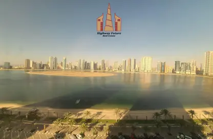 شقة - 3 غرف نوم - 3 حمامات للايجار في الخان - الشارقة