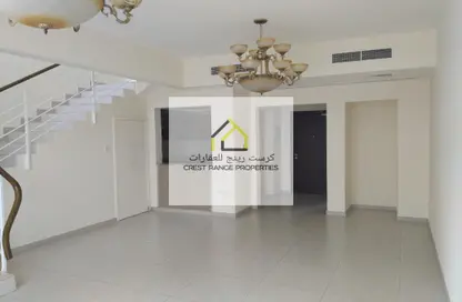 تاون هاوس - 2 غرف نوم - 3 حمامات للايجار في منطقة الشلال - الغدير - أبوظبي