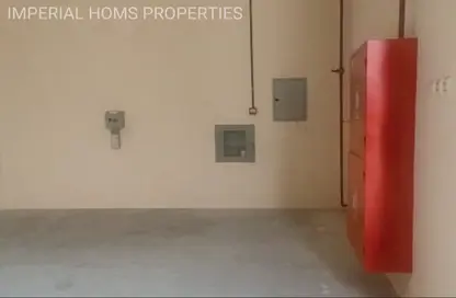 Warehouse - Studio - 1 Bathroom for rent in Umm Al Thuoob - Umm Al Quwain
