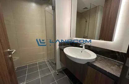 شقة - 2 غرف نوم - 3 حمامات للايجار في أوشا 1 - كورنيش ديرة - ديرة - دبي