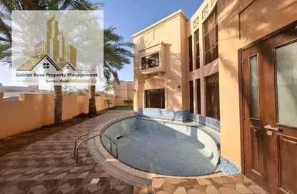 Villa - 4 Bedrooms - 7 Bathrooms for rent in Between Two Bridges - Abu Dhabi