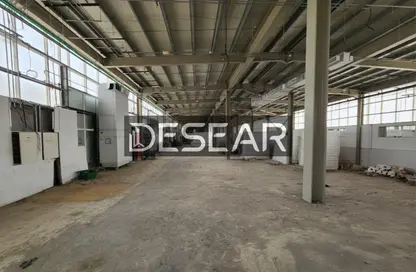 Warehouse - Studio - 3 Bathrooms for rent in Al Qusais Industrial Area 2 - Al Qusais Industrial Area - Al Qusais - Dubai