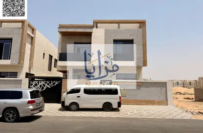 Villa - 5 Bedrooms - 7 Bathrooms for sale in Al Yasmeen 1 - Al Yasmeen - Ajman