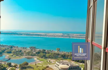 Apartment - 4 Bedrooms - 5 Bathrooms for rent in Corniche Road - Abu Dhabi