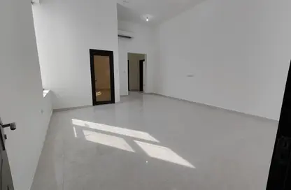 شقة - 2 غرف نوم - 3 حمامات للايجار في بلوم ليفينج - مدينة زايد (مدينة خليفة ج) - مدينة خليفة - أبوظبي