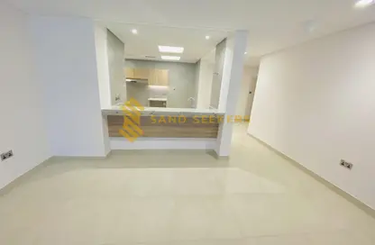 Apartment - Studio - 1 Bathroom for rent in Electra Street - Abu Dhabi
