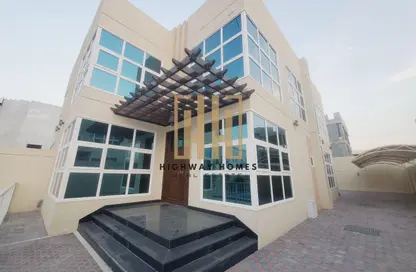 تاون هاوس - 4 غرف نوم - 6 حمامات للايجار في براشي - البادي - الشارقة تاون هاوس - 4 غرف نوم - 6 حمامات للايجار في براشي - البادي - الشارقة