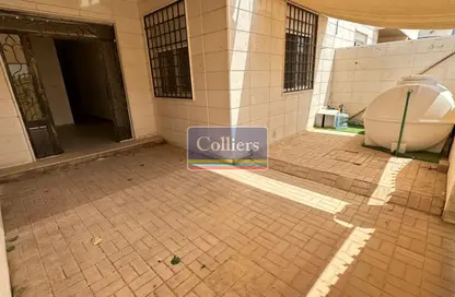 فيلا - 3 غرف نوم - 3 حمامات للايجار في اشارج - العين
