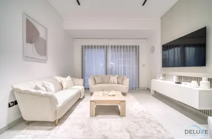 Living Room image for: Apartment - 3 Bedrooms - 3 Bathrooms for rent in Marwa Heights - Jumeirah Village Circle - Dubai, Image 1