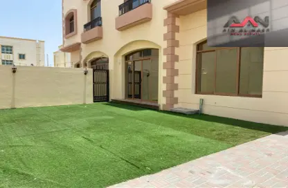 Villa - 4 Bedrooms - 5 Bathrooms for rent in Mirdif Villas - Mirdif - Dubai