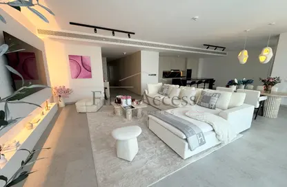 Apartment - 3 Bedrooms - 4 Bathrooms for rent in Building 18B - CityWalk Residential - City Walk - Dubai