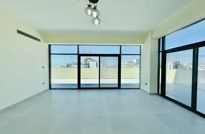 Apartment - 2 Bedrooms - 3 Bathrooms for rent in Burj Residence 2 - Jumeirah Village Circle - Dubai