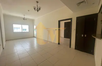 شقة - غرفة نوم - 2 حمامات للايجار في 28 مزايا - كيو بوينت - دبي لاند - دبي
