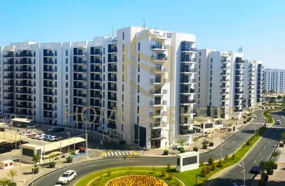 Apartment - 2 Bedrooms - 3 Bathrooms for sale in Waters Edge - Yas Island - Abu Dhabi
