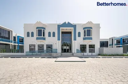 Apartment - 3 Bedrooms - 5 Bathrooms for rent in Al Mirgab - Al Heerah - Sharjah