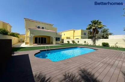 Villa - 4 Bedrooms - 5 Bathrooms for rent in Legacy - Jumeirah Park - Dubai