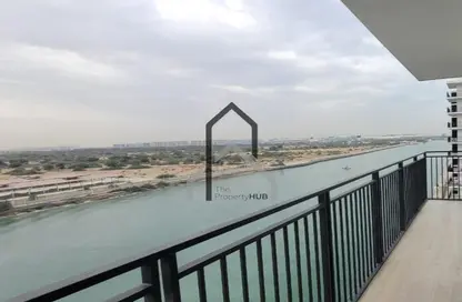 Apartment - 3 Bedrooms - 3 Bathrooms for rent in Waters Edge - Yas Island - Abu Dhabi