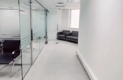 Office Space - Studio - 1 Bathroom for rent in Blue Tower - Sheikh Zayed Road - Dubai
