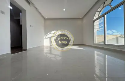 Apartment - 1 Bedroom - 1 Bathroom for rent in Al Mushrif Villas - Al Mushrif - Abu Dhabi