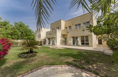 Villa - 4 Bedrooms - 5 Bathrooms for sale in Meadows 8 - Meadows - Dubai