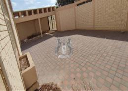 Duplex - 4 bedrooms - 5 bathrooms for rent in Shabhanat Asharij - Asharej - Al Ain