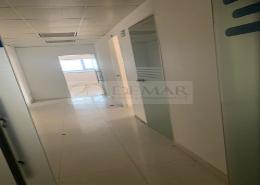 Full Floor - 5 bathrooms for rent in Al Saman Tower - Hamdan Street - Abu Dhabi