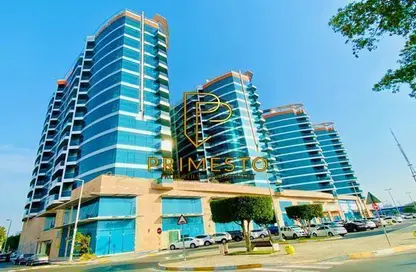 Apartment - 4 Bedrooms - 4 Bathrooms for rent in Al Sahel Tower 2 - Al Sahel Towers - Corniche Road - Abu Dhabi