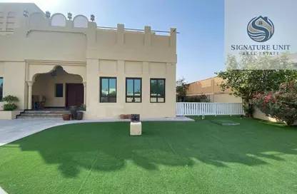 Villa - 5 Bedrooms - 6 Bathrooms for rent in Al Barsha 3 - Al Barsha - Dubai