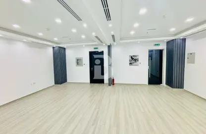 Office Space - Studio for rent in Tamani Art Tower - Business Bay - Dubai