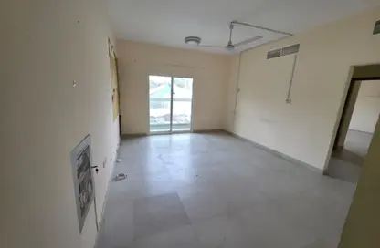 Apartment - 2 Bedrooms - 2 Bathrooms for rent in Al Jurf 2 - Al Jurf - Ajman Downtown - Ajman