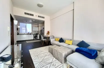 Apartment - 1 Bedroom - 2 Bathrooms for rent in Binghatti Gateway - Al Jaddaf - Dubai