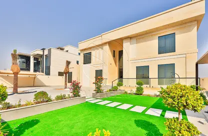 Villa - 6 Bedrooms - 7+ Bathrooms for sale in West Yas - Yas Island - Abu Dhabi