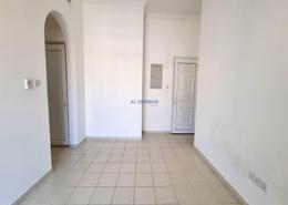 Empty Room image for: Apartment - 1 bedroom - 2 bathrooms for rent in Al Hamriya - Bur Dubai - Dubai, Image 1