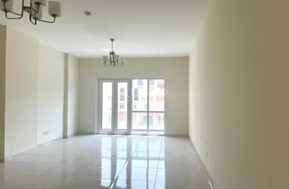 Apartment - 1 Bedroom - 2 Bathrooms for rent in Golden Homes Building - Jumeirah Village Circle - Dubai