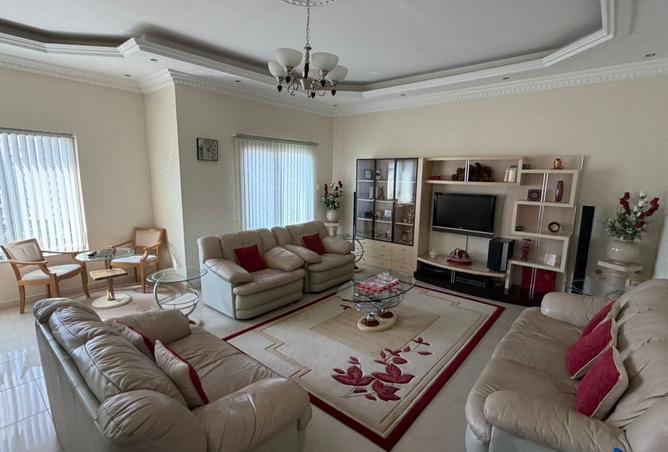 15686001 - Property Image 3