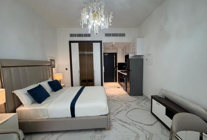 Brand New Studio Furnished Petalz by Danube