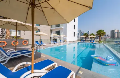 Apartment - Studio - 1 Bathroom for rent in SOL Bay - Business Bay - Dubai