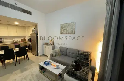 Apartment - 1 Bedroom - 2 Bathrooms for sale in UNA Apartments - Town Square - Dubai