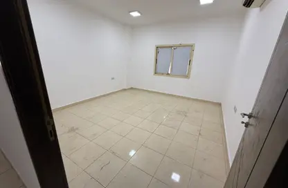 Office Space - Studio for rent in Mussafah - Abu Dhabi