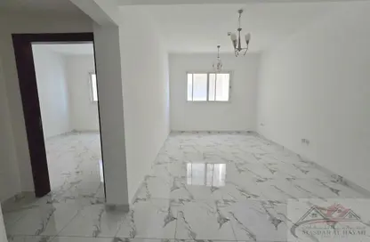 Apartment - 1 Bedroom - 2 Bathrooms for rent in Muwaileh 29 Building - Muwaileh - Sharjah