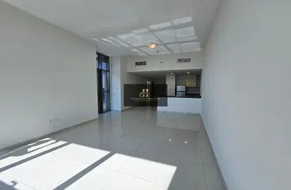 شقة - غرفة نوم - 2 حمامات للايجار في جولف هوريزون برج أ - جولف هوريزون - داماك هيلز - دبي
