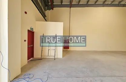 Warehouse - Studio - 1 Bathroom for rent in Al Sajaa Industrial - Al Sajaa - Sharjah