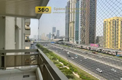 Apartment - 3 Bedrooms - 4 Bathrooms for rent in Al Rostamani Tower A - Al Rostomani Towers - Sheikh Zayed Road - Dubai