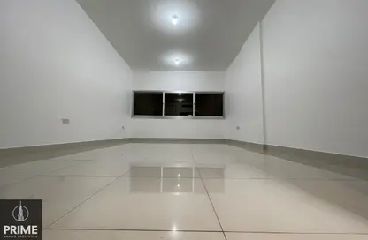 Apartment - 3 Bedrooms - 3 Bathrooms for rent in Al Salam Street - Abu Dhabi
