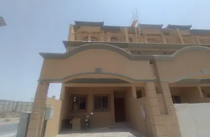 Apartment - 4 Bedrooms - 5 Bathrooms for rent in Al Zaheya Gardens - Al Zahya - Ajman